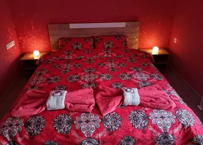 делоре * Syrnica